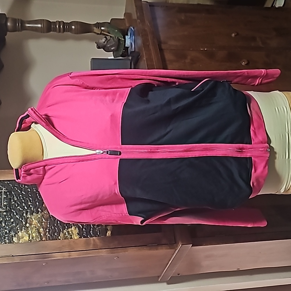 Womens G mac Apparel full zip XL long sleeve jacket. Pink and black